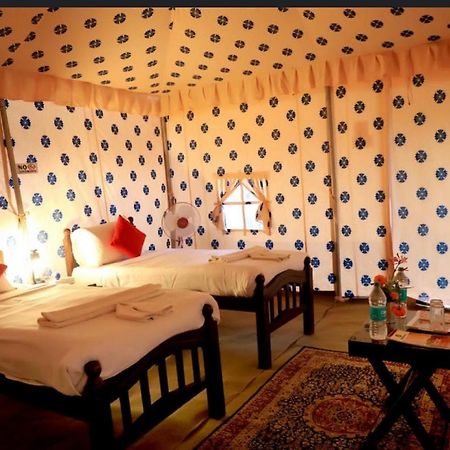 Wild Heritage Resort & Camp Джайсалмер Екстериор снимка