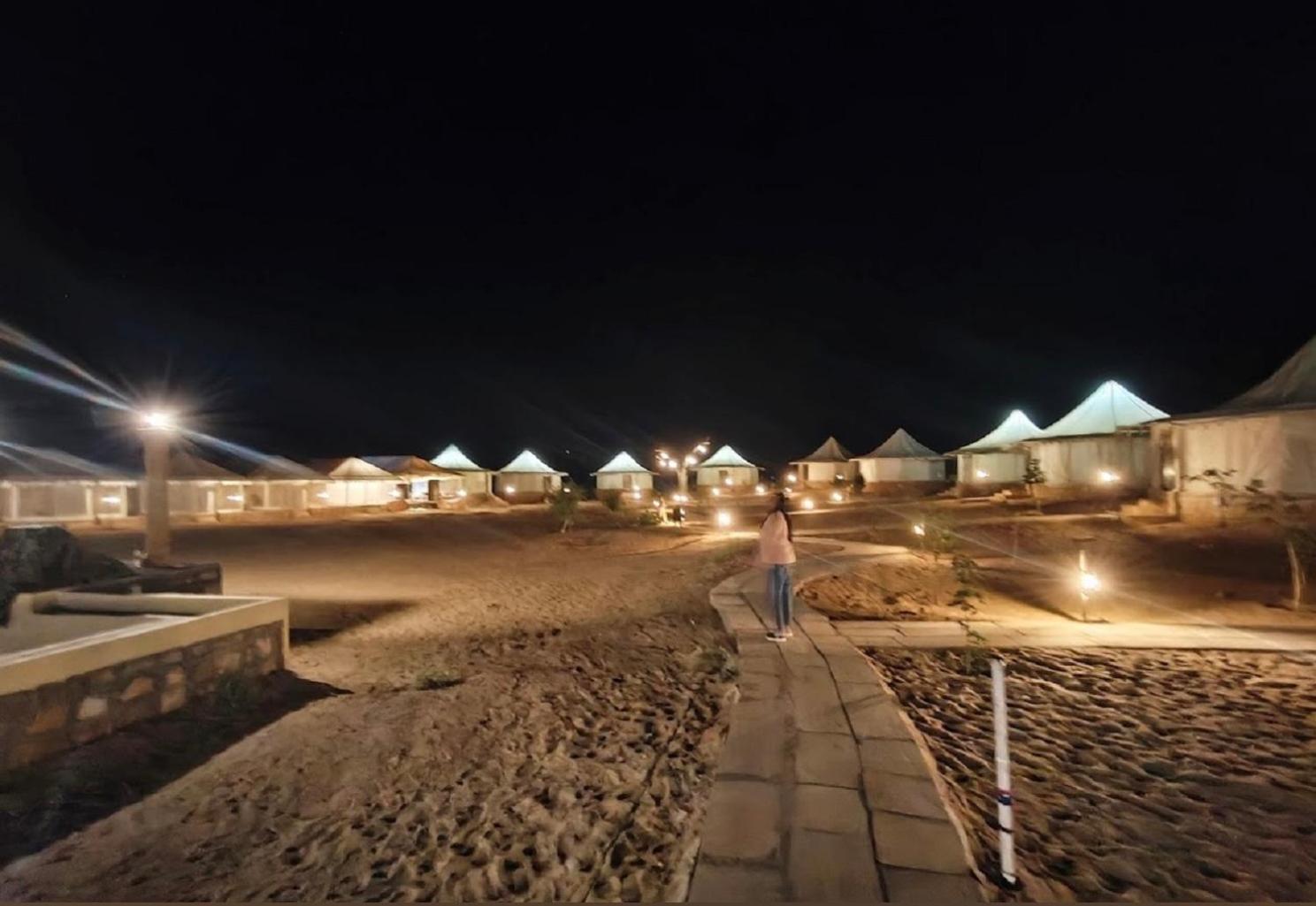 Wild Heritage Resort & Camp Джайсалмер Екстериор снимка