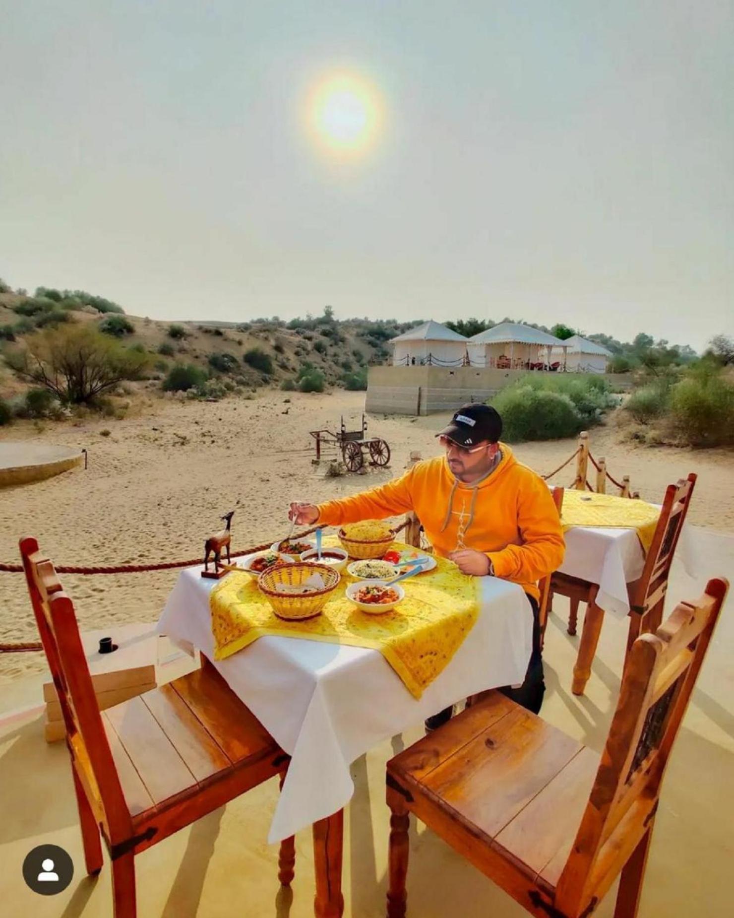 Wild Heritage Resort & Camp Джайсалмер Екстериор снимка