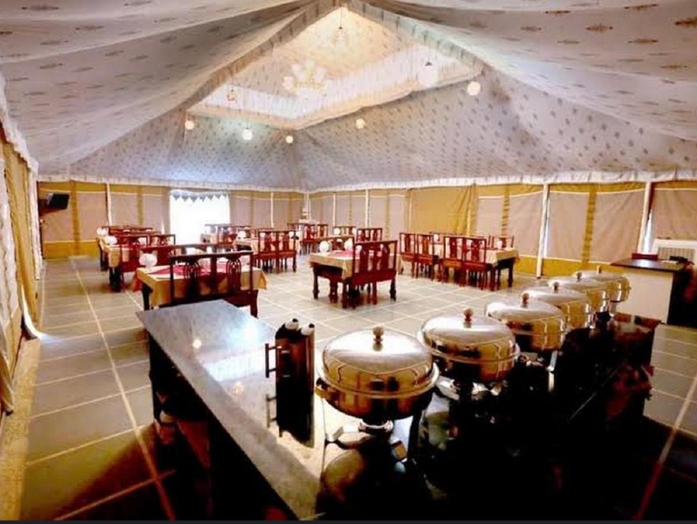 Wild Heritage Resort & Camp Джайсалмер Екстериор снимка