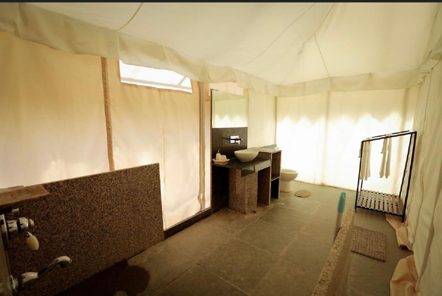 Wild Heritage Resort & Camp Джайсалмер Екстериор снимка
